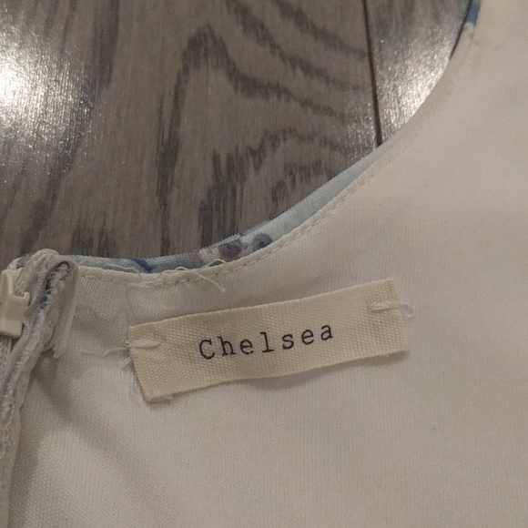 Beautiful dress by Chelsea 🌸🍀💖 - Picture 12 of 12